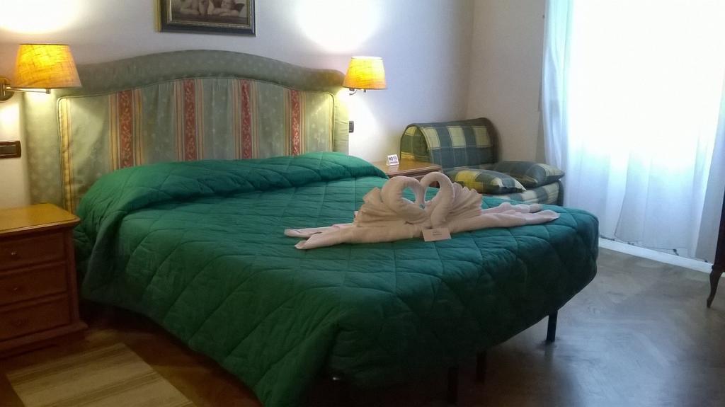 Hotel Ely Viareggio Kamer foto