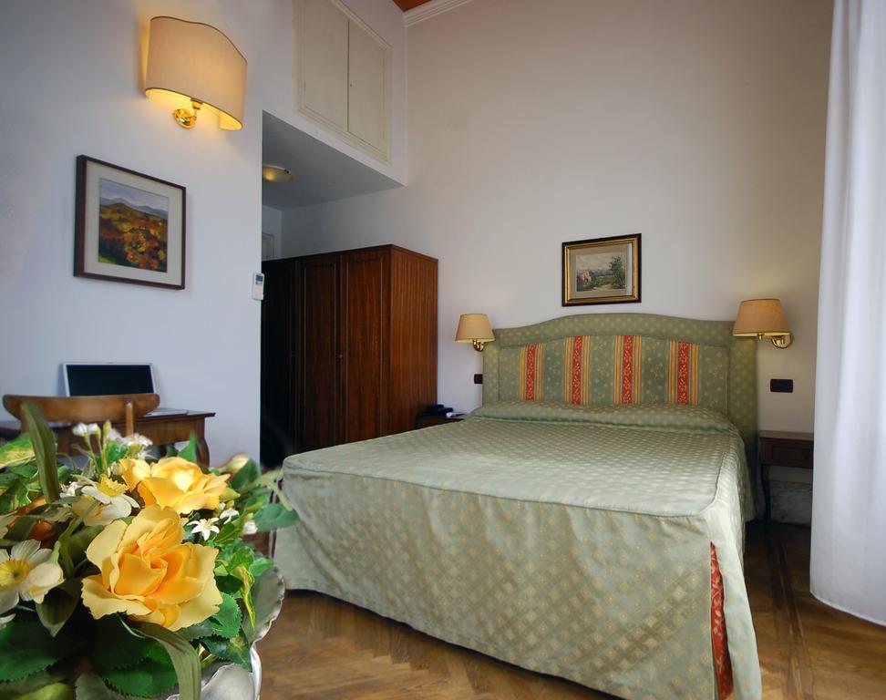 Hotel Ely Viareggio Kamer foto